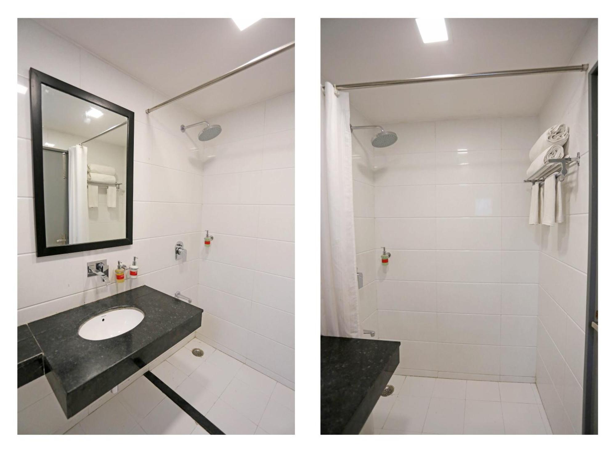 Hotel Oyo Townhouse 012 Kaushambi Metro Ghaziabad Extérieur photo